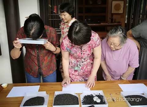 中國(guó)茶館聯(lián)盟祁紅專(zhuān)家品鑒會(huì)在杭州漢唐茶文化館舉行插圖3